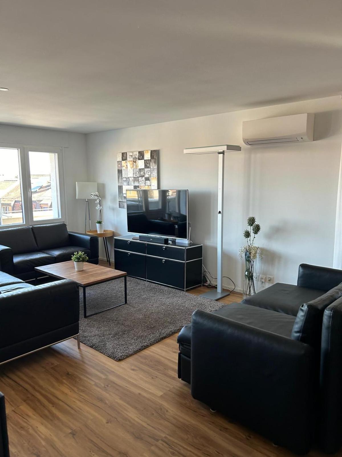 Baseliving Luxury Suite - Near Esc - Bahnhof Sbb - St Jakob Exterior foto